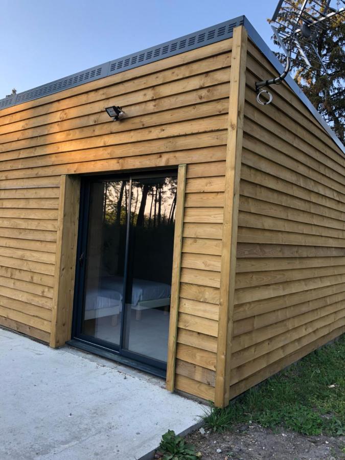 Cabane Du Circuit Le Mans Exterior photo
